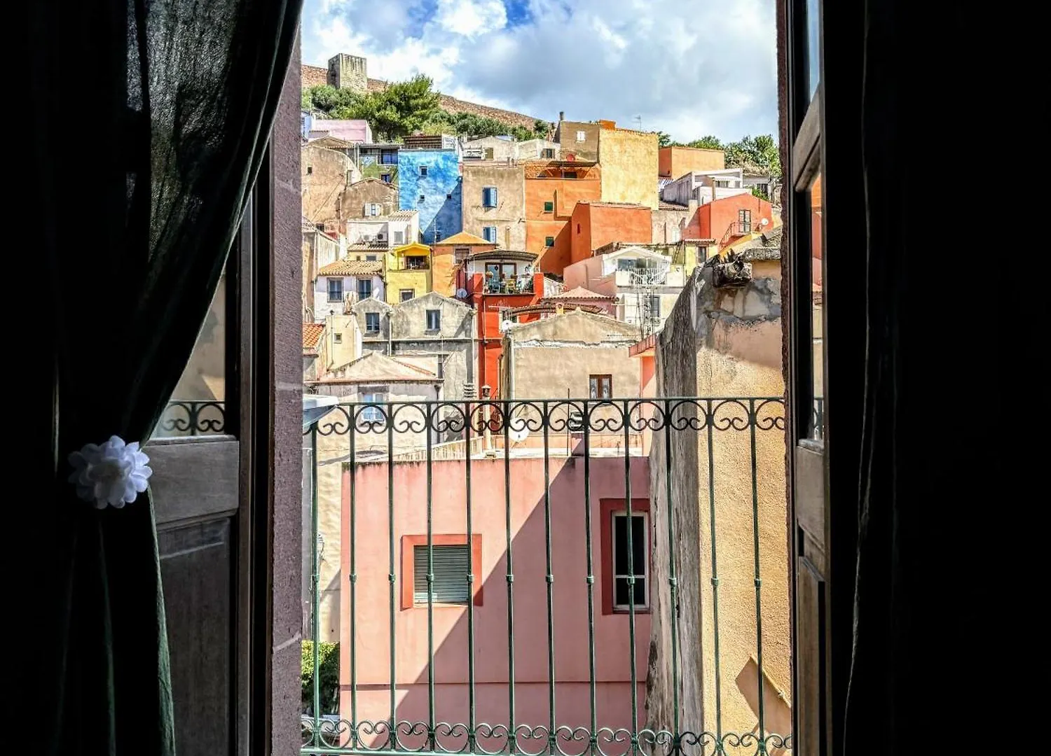 Apartment Antica Dimora Biancospino - Bosa Centro - Appartamento 8 Italy